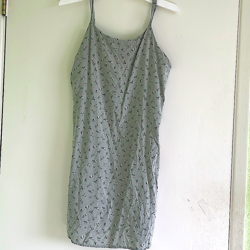 Art class green floral dress kids size XL